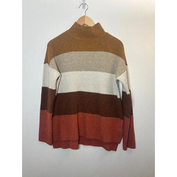 Olive & Oak Sweaters - Olive & Oak Stripe Mock Neck Sweater Size Medium